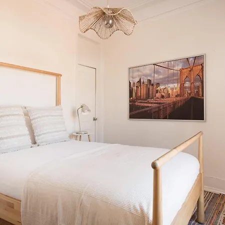 Graca Charm Flat With Sunny Balcony Апартаменты