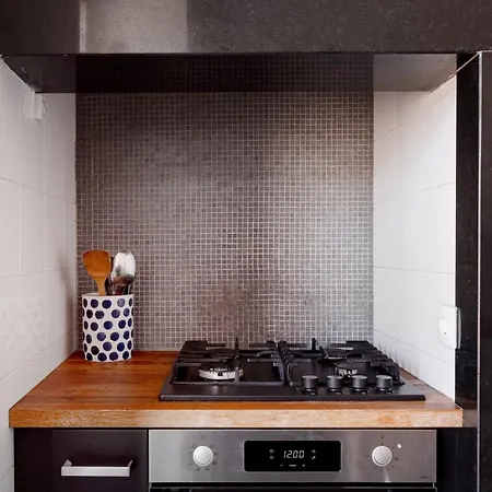 Graca Charm Flat With Sunny Balcony Daire Lisboa